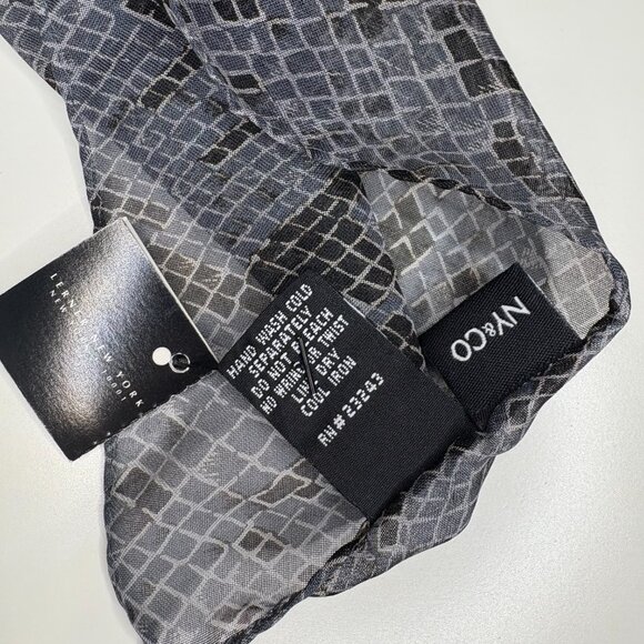 NY & CO, City Silk Womens Scarves Set of 3 Sz OS Animal Print Red Gray Mob Wife - Picture 8 of 8